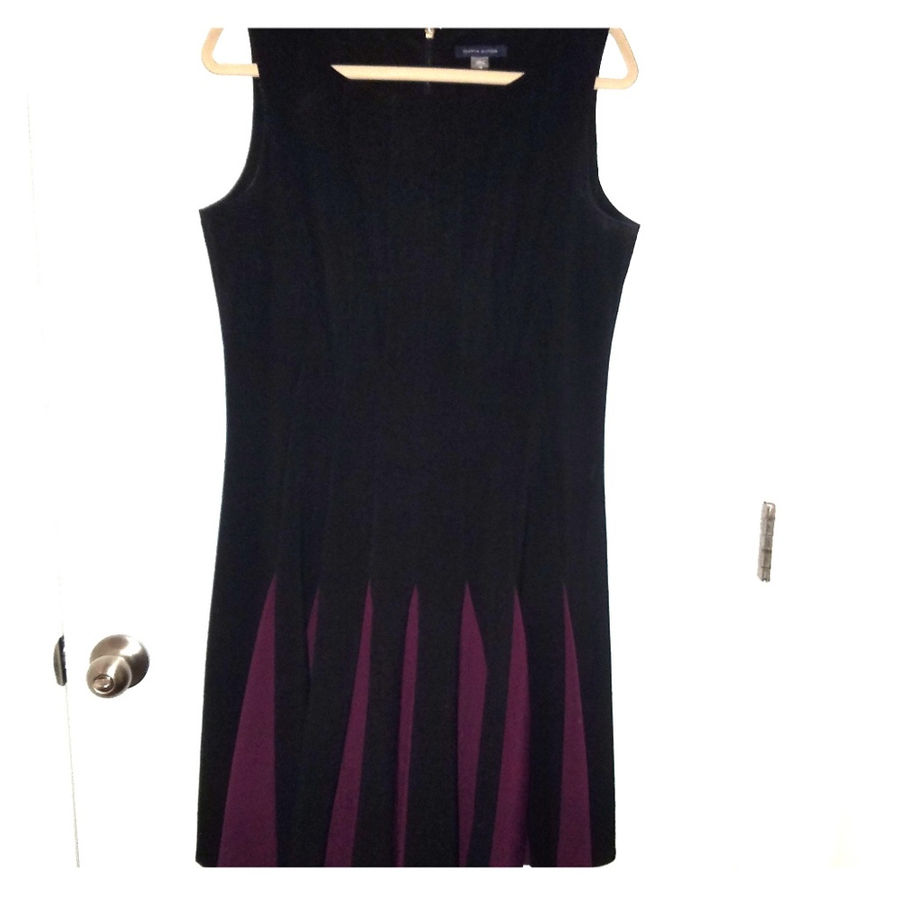 **LAST CHANCE**  Tommy Hilfiger sleeveless dress